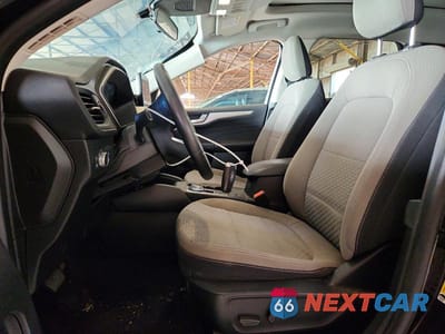 Zdjęcie 7 z 14 samochodu: 2021 FORD ESCAPE SE VIN:1FMCU0BZ8MUB31698 - miniatura