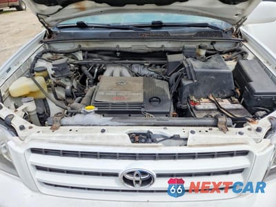 Zdjęcie 12 z 13 samochodu: 2003 TOYOTA HIGHLANDER LIMITED VIN:JTEGF21A430120643 - miniatura