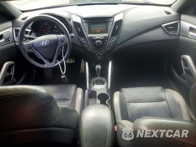 Zdjęcie 8 z 12 samochodu: 2016 HYUNDAI VELOSTER TURBO VIN:KMHTC6AE7GU282041 - miniatura