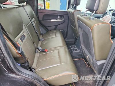 Zdjęcie 11 z 13 samochodu: 2011 JEEP LIBERTY SPORT VIN:1J4PN2GKXBW558225 - miniatura