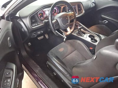 Zdjęcie 8 z 12 samochodu: 2021 DODGE CHALLENGER R/T SCAT PACK VIN:2C3CDZFJ2MH609859 - miniatura