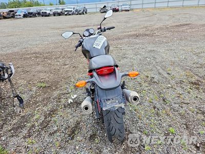 Czwarte zdjęcie samochodu z boku: 2007 DUCATI MONSTER 695 VIN:ZDM1RADM27B090638 - miniatura