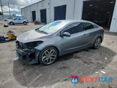 2015 KIA FORTE KOUP SX KNAFZ6A33F5370895 - główne zdjęcie licytacji z USA - miniatura