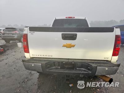 Zdjęcie 6 z 12 samochodu: 2014 CHEVROLET SILVERADO K2500 HEAVY DUTY LTZ VIN:1GC1KYE88EF166492 - miniatura