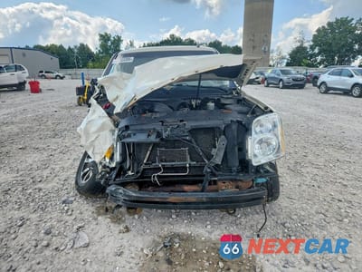 Piąte zdjęcie samochodu w środku: 2014 GMC YUKON XL DENALI VIN:1GKS2MEF7ER237924 - miniatura