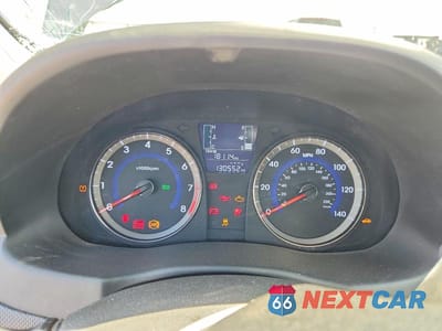 Zdjęcie 9 z 13 samochodu: 2017 HYUNDAI ACCENT SPORT VIN:KMHCU5AE8HU333538 - miniatura
