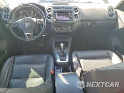 Zdjęcie 8 z 12 samochodu: 2013 VOLKSWAGEN TIGUAN S VIN:WVGBV7AX5DW508333 - miniatura