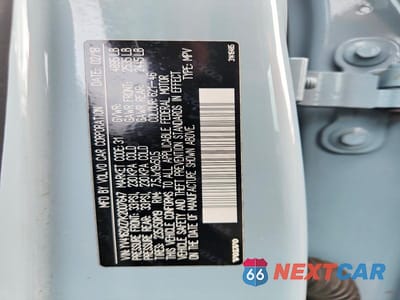 Zdjęcie 12 z 12 samochodu: 2019 VOLVO XC40 T5 MOMENTUM VIN:YV4162XZ7K2007647 - miniatura