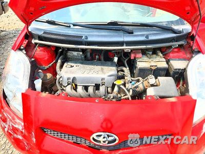 Zdjęcie 11 z 12 samochodu: 2009 TOYOTA YARIS BASE VIN:JTDJT903795224019 - miniatura