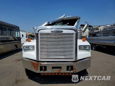 Piąte zdjęcie samochodu w środku: 2006 FREIGHTLINER FLD120 SEMI TRUCK VIN:1FUNALAV36DV18838 - miniatura