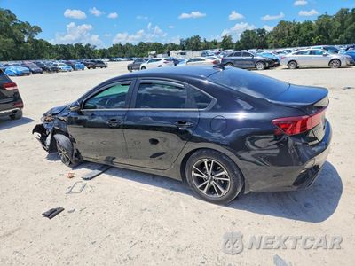 Drugie zdjęcie samochodu z przodu: 2023 KIA FORTE LXS VIN:3KPF24AD8PE553591 - miniatura