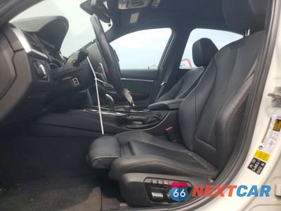 Zdjęcie 7 z 12 samochodu: 2018 BMW 3ER 330 XI VIN:WBA8D9C53JA607876 - miniatura