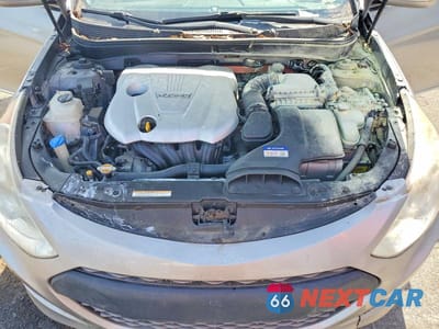 Zdjęcie 11 z 12 samochodu: 2012 HYUNDAI SONATA HYBRID VIN:KMHEC4A40CA035086 - miniatura