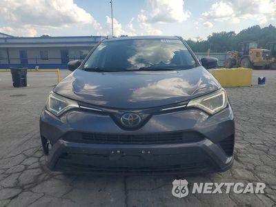 Piąte zdjęcie samochodu w środku: 2018 TOYOTA RAV4 LE VIN:JTMBFREV5JJ197243 - miniatura