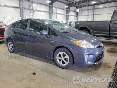 Czwarte zdjęcie samochodu z boku: 2015 TOYOTA PRIUS THREE VIN:JTDKN3DU2F1905268 - miniatura