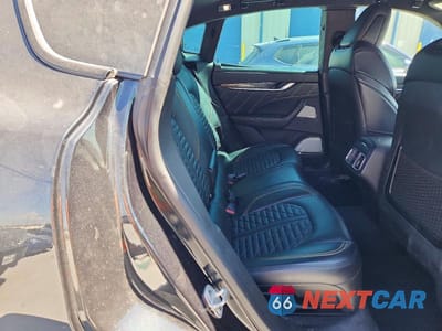 Zdjęcie 11 z 13 samochodu: 2022 MASERATI LEVANTE MODENA VIN:ZN661YUM3NX383755 - miniatura