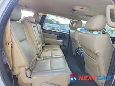 Zdjęcie 11 z 14 samochodu: 2019 TOYOTA SEQUOIA SR5 VIN:5TDZY5G12KS072541 - miniatura