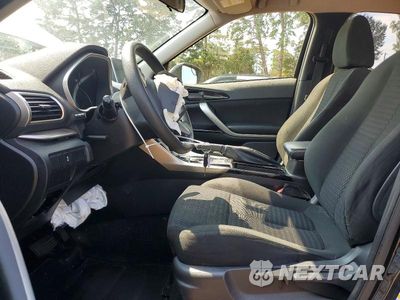 Zdjęcie 7 z 13 samochodu: 2020 MITSUBISHI ECLIPSE CROSS LE VIN:JA4AS4AA0LZ001818 - miniatura