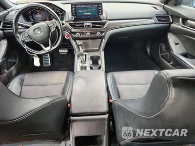 Zdjęcie 8 z 12 samochodu: 2018 HONDA ACCORD SPORT VIN:1HGCV1F31JA102507 - miniatura