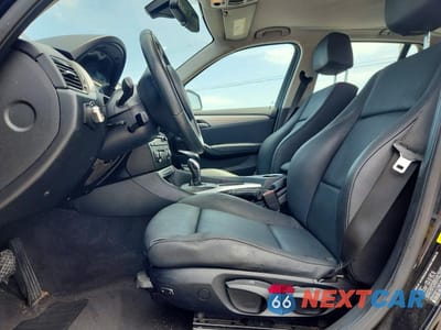 Zdjęcie 7 z 13 samochodu: 2014 BMW X1 SDRIVE28I VIN:WBAVM1C58EVW53383 - miniatura