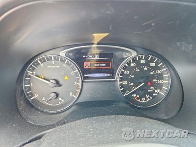 Zdjęcie 9 z 13 samochodu: 2016 NISSAN PATHFINDER SV VIN:5N1AR2MM5GC600391 - miniatura