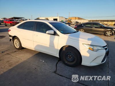 Czwarte zdjęcie samochodu z boku: 2017 TOYOTA CAMRY LE VIN:4T1BF1FK1HU371044 - miniatura