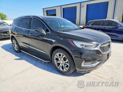 Czwarte zdjęcie samochodu z boku: 2019 BUICK ENCLAVE AVENIR VIN:5GAEVCKW6KJ117445 - miniatura