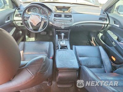 Zdjęcie 8 z 12 samochodu: 2012 HONDA ACCORD SE VIN:1HGCP2F6XCA142145 - miniatura