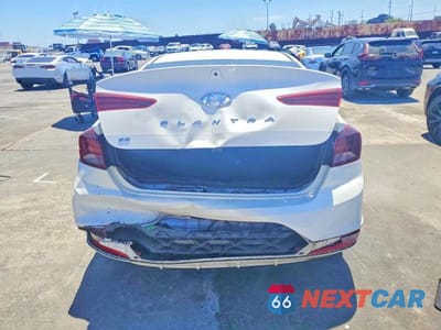 Zdjęcie 6 z 12 samochodu: 2019 HYUNDAI ELANTRA SE VIN:5NPD74LF9KH428997 - miniatura