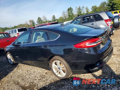 Drugie zdjęcie samochodu z przodu: 2018 FORD FUSION S HYBRID VIN:3FA6P0UU5JR122217 - miniatura