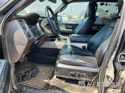 Zdjęcie 7 z 13 samochodu: 2017 FORD EXPEDITION XLT VIN:1FMJU1JT8HEA65079 - miniatura
