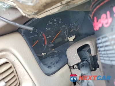 Zdjęcie 9 z 12 samochodu: 2001 HONDA ACCORD LX VIN:1HGCG66561A086698 - miniatura