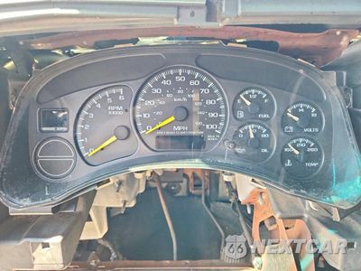 Zdjęcie 9 z 13 samochodu: 2000 CHEVROLET SILVERADO C1500 VIN:2GCEC19T1Y1327040 - miniatura