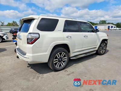 Trzecie zdjęcie samochodu z tyłu: 2018 TOYOTA 4RUNNER LIMITED VIN:JTEBU5JR1J5560794 - miniatura