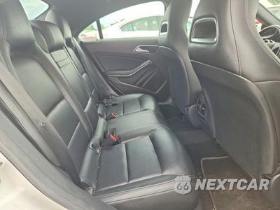 Zdjęcie 10 z 12 samochodu: 2019 MERCEDES-BENZ CLA 250 VIN:WDDSJ4EB0KN740246 - miniatura