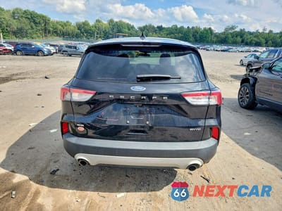 Zdjęcie 6 z 13 samochodu: 2021 FORD ESCAPE SE VIN:1FMCU9G67MUA04475 - miniatura