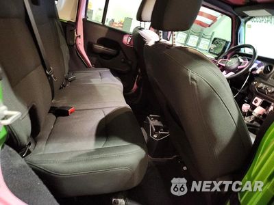 Zdjęcie 11 z 13 samochodu: 2019 JEEP WRANGLER UNLIMITED SPORT VIN:1C4HJXDG1KW585767 - miniatura
