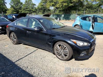 Czwarte zdjęcie samochodu z boku: 2016 INFINITI Q50 HYBRID VIN:JN1AV7AR3GM530108 - miniatura