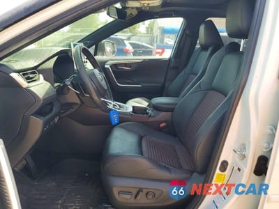 Zdjęcie 7 z 12 samochodu: 2021 TOYOTA RAV4 PRIME XSE VIN:JTMEB3FV6MD040909 - miniatura