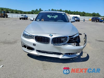 Piąte zdjęcie samochodu w środku: 2017 BMW 330 XIGT VIN:WBA8Z9C3XHG827295 - miniatura