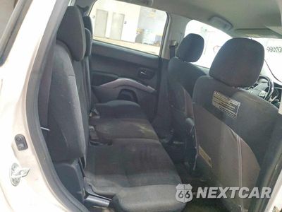 Zdjęcie 11 z 13 samochodu: 2008 MITSUBISHI OUTLANDER XLS VIN:JA4MS41X78Z004630 - miniatura