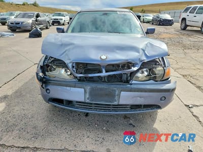 Piąte zdjęcie samochodu w środku: 2004 BMW 325 IS SULEV VIN:WBAAZ33494KP89024 - miniatura
