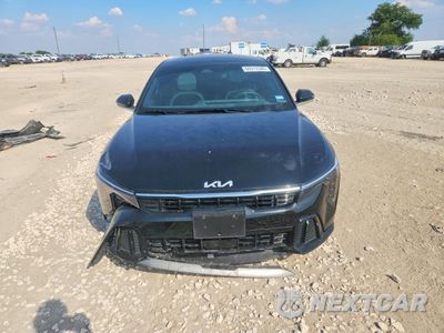Piąte zdjęcie samochodu w środku: 2025 KIA K4 GT-LINE TURBO VIN:3KPFW4DC1SE087342 - miniatura