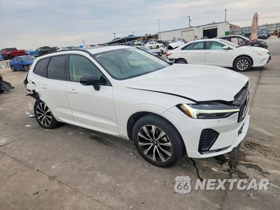 Czwarte zdjęcie samochodu z boku: 2024 VOLVO XC60 CORE VIN:YV4L12RK8R1720757 - miniatura
