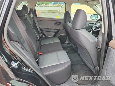Zdjęcie 11 z 14 samochodu: 2022 NISSAN ROGUE SV VIN:5N1BT3BB2NC730848 - miniatura