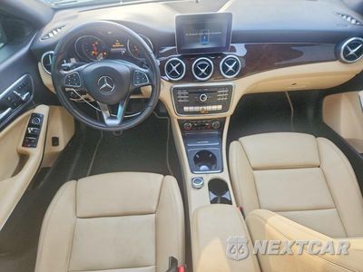 Zdjęcie 8 z 12 samochodu: 2018 MERCEDES-BENZ CLA 250 VIN:WDDSJ4EB0JN564085 - miniatura