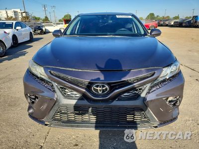 Piąte zdjęcie samochodu w środku: 2019 TOYOTA CAMRY SE VIN:4T1B11HK5KU827193 - miniatura