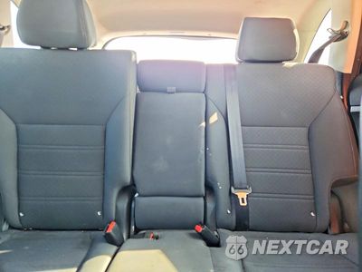 Zdjęcie 10 z 13 samochodu: 2016 KIA SORENTO LX VIN:5XYPGDA39GG147366 - miniatura