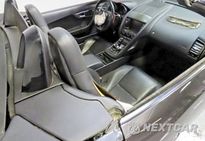 Zdjęcie 6 z 10 samochodu: 2014 JAGUAR F-TYPE V8 S VIN:SAJWA6GL6EMK07553 - miniatura
