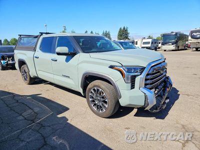 Czwarte zdjęcie samochodu z boku: 2024 TOYOTA TUNDRA CREWMAX LIMITED VIN:5TFJA5EC9RX032354 - miniatura
